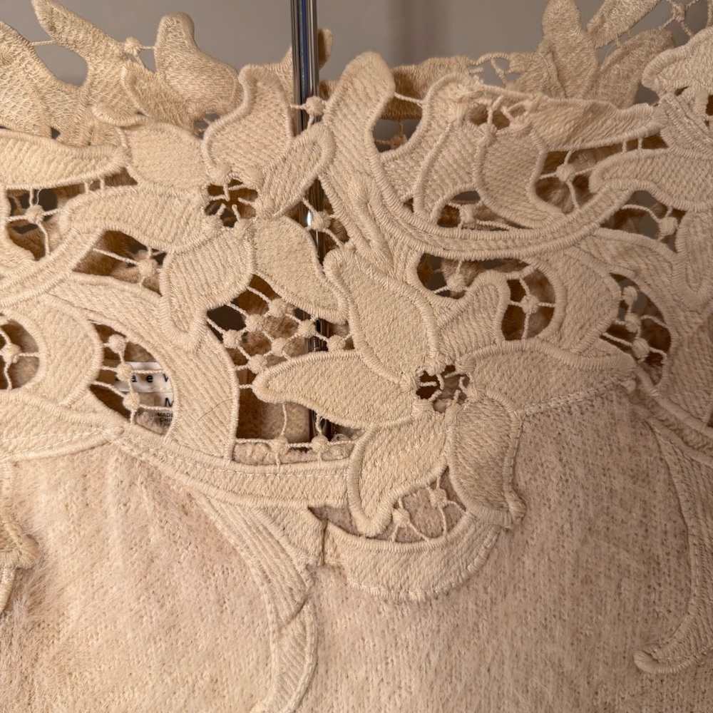 BaeVely Cream Buttery soft Sweater Lace Crochet Neck Romantic Cottagecore Sz M - Picture 4 of 11